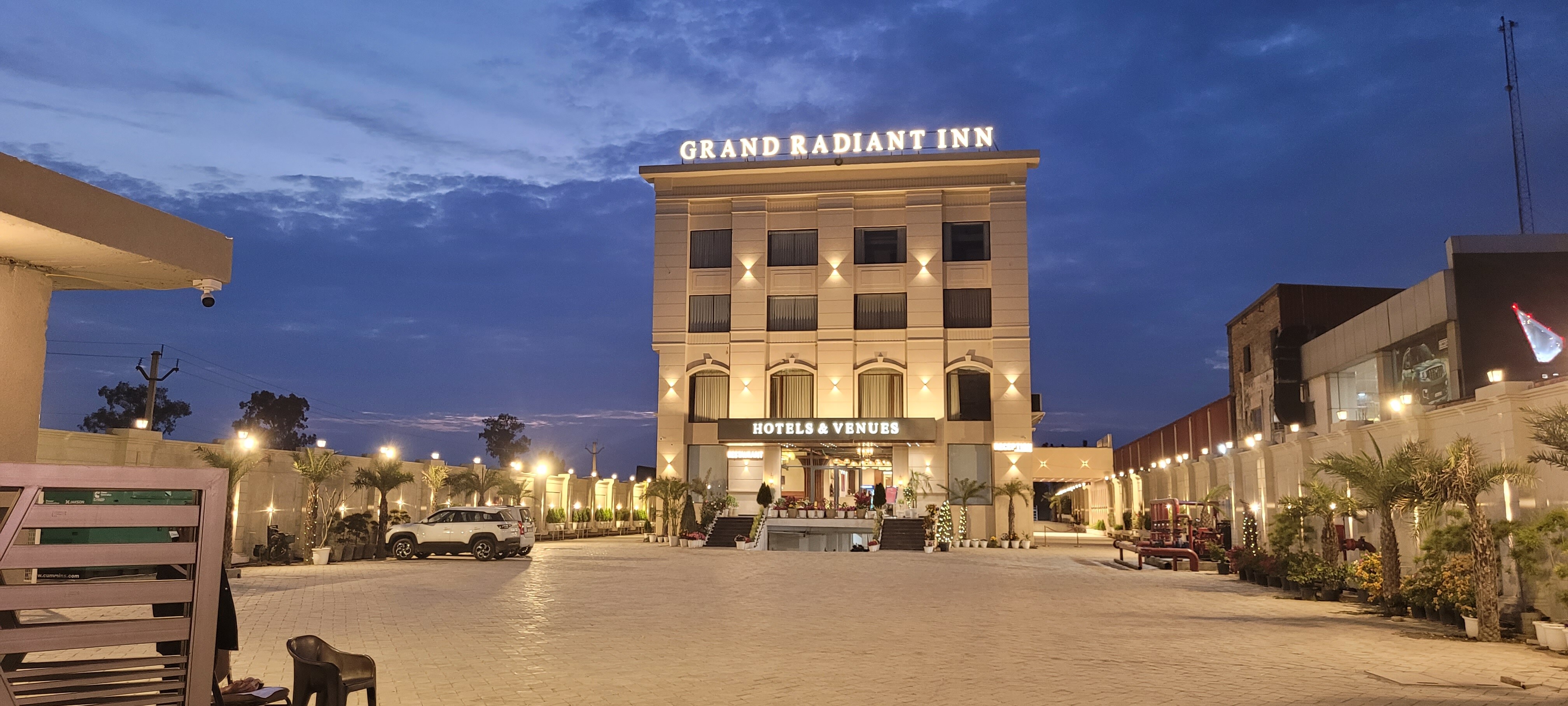 GRAND RADIANT INN