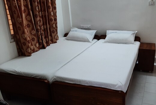 Hotel Sai Guest House