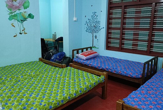 Blu Garden Premium Ladies Hostel
