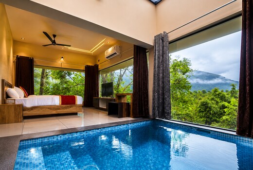Bougainvillea HillView Honeymoon Pool Villa