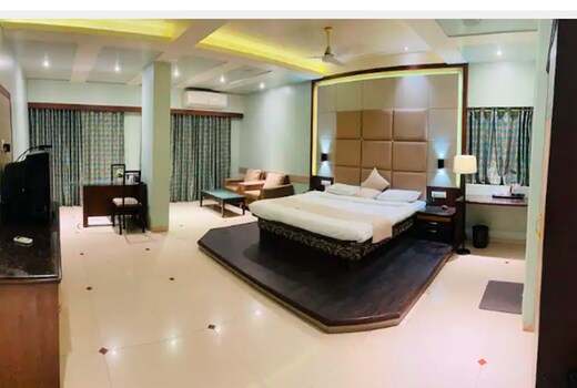 Hotel Ramakrishna International