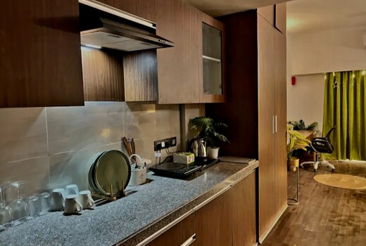 fully furnished studio flat