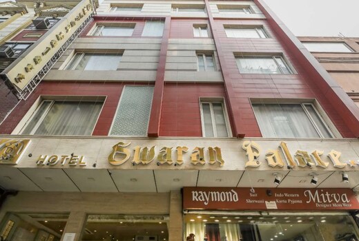 Hotel Swaran Palace