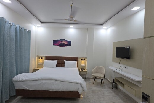 HOTEL URBAN LUXE