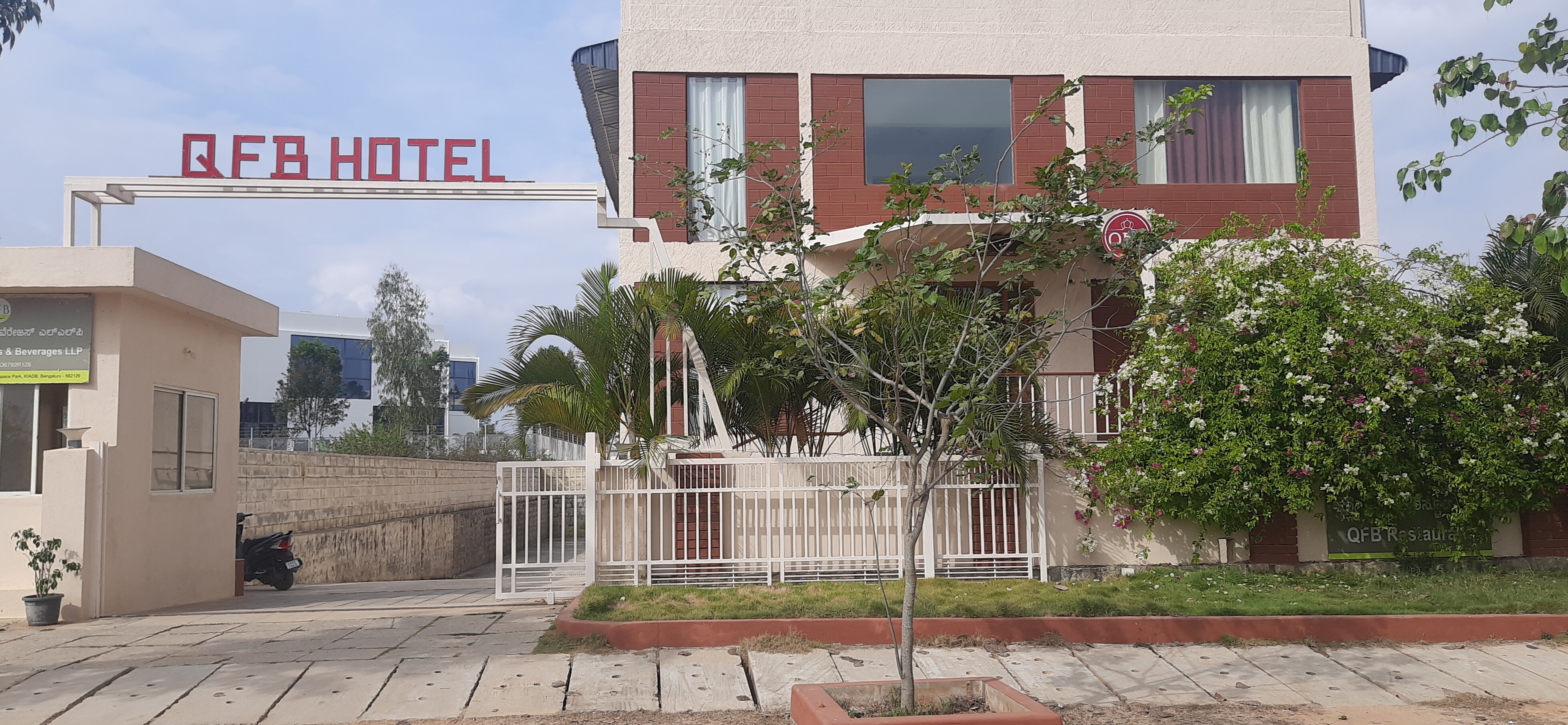QFB Hotel