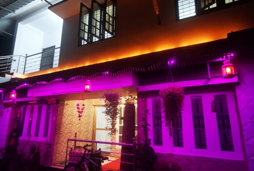 NESTOUSE A Homely Guest House Alleppey