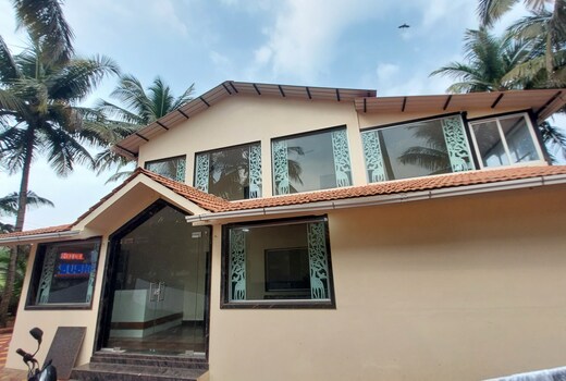 Hotel Sushegad Guhagar Beach