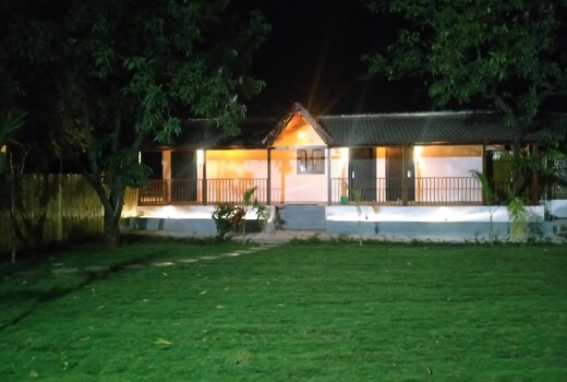Sadanand Farmstay Resort