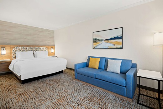 HAMPTON INN MORGAN HILL
