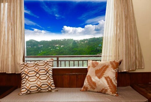 Aranya Vass Villa | Entire Hill-view Villas