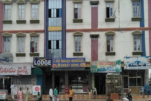 SAMRUDDI LODGE
