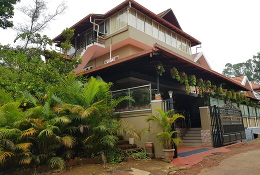 Sun Valley Homestay | Rooms & Caretaker