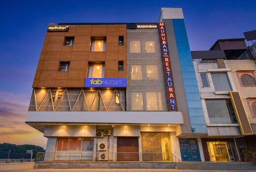 FabHotel Madhuban