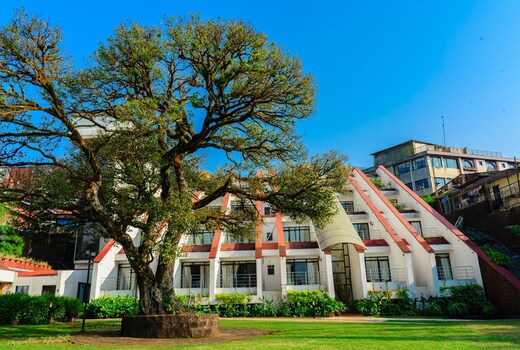 Valley View Beacon Resort Mahabaleshwar