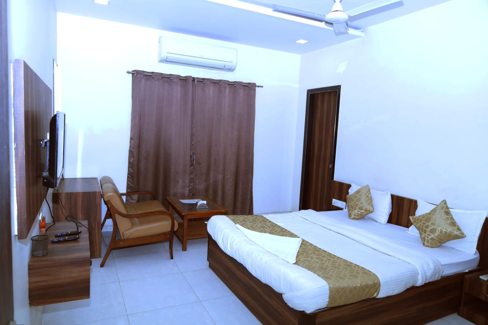 Main gallery