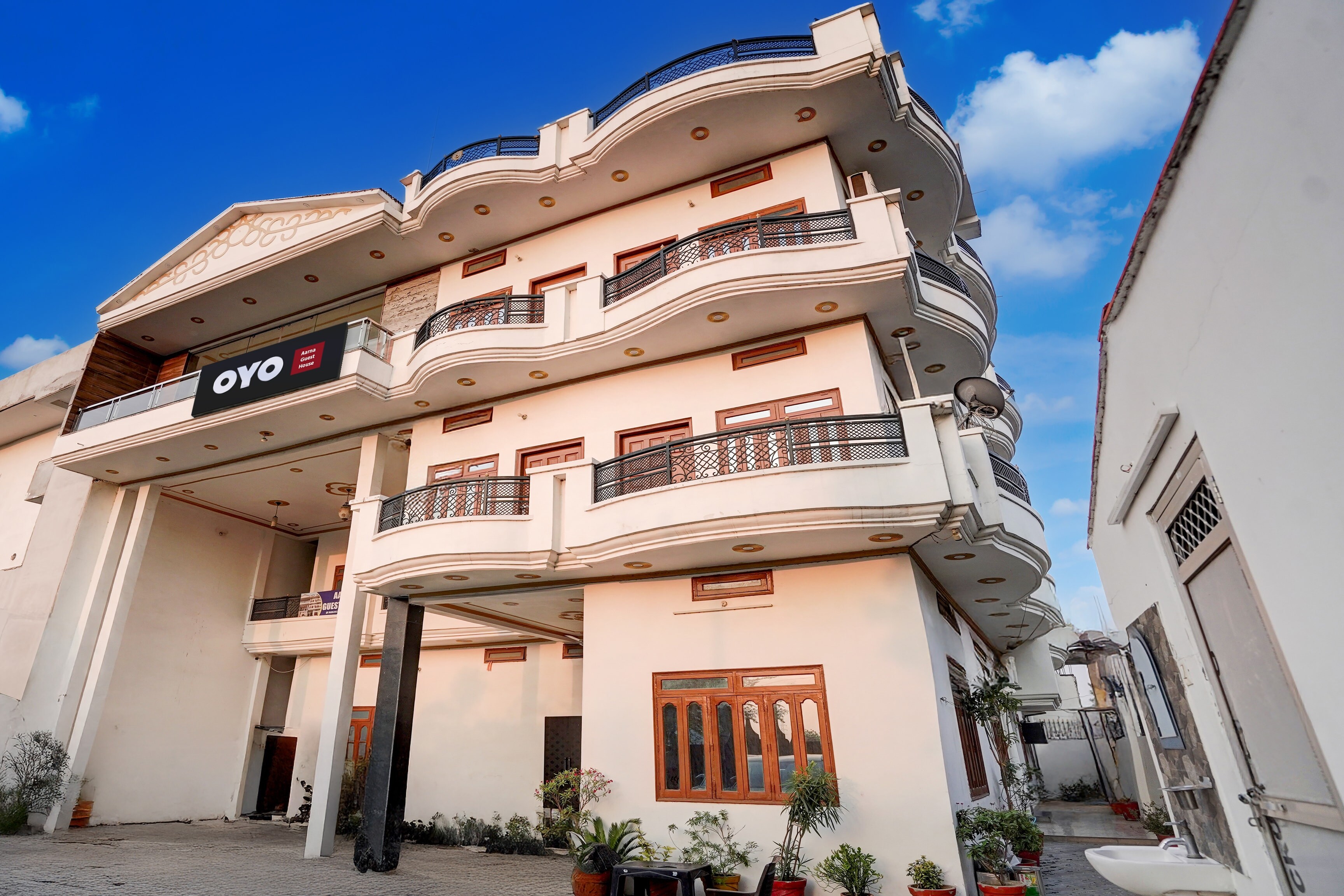 Hotel O Aarna Guesthouse