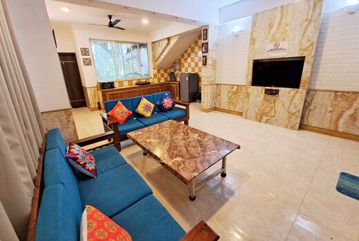 4BHK Villa with Private Pool Near Calangute