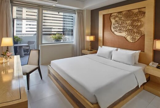 QUEST HOTEL CONFERENCE CENTER