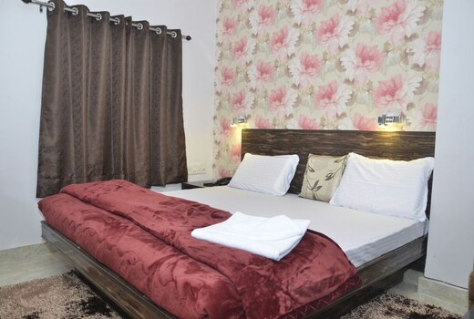 Hotel Kanha Inn