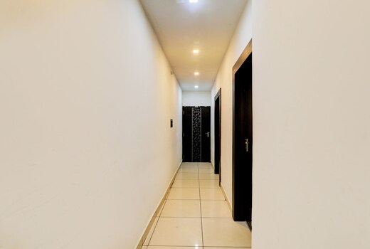 Hotel O Sr Grand