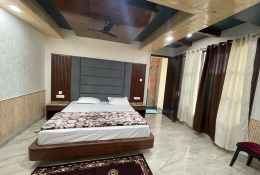 Anand Residency