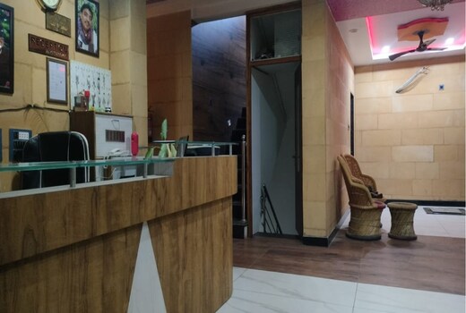 Hotel ZA ZA | Rooms and Restaurant