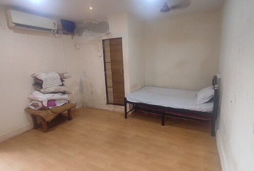 Super Budget Apartments