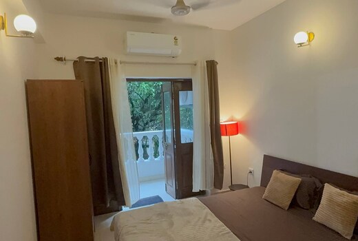 Octopus experience Boutique Beach Stay Candolim