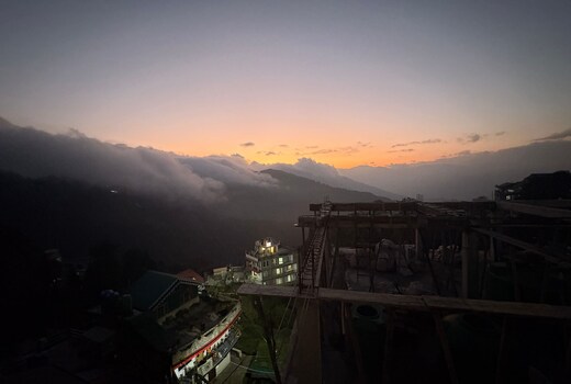 Homestay with Full Mountain View