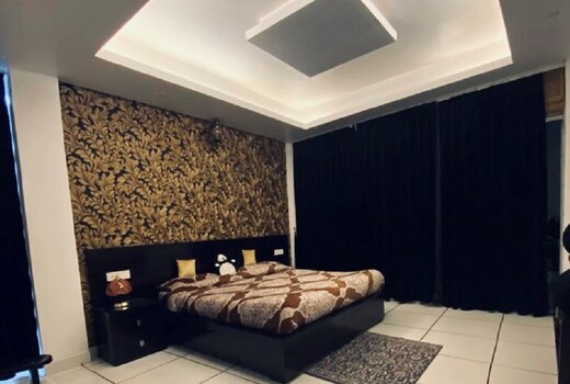 Contemporary Rooms at Parimahal Homestay