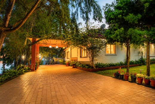 Manasarovar Nilgiris, Coonoor by VOYE HOMES