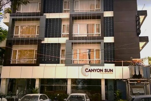 CANYON SUN