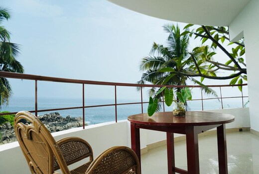 Udaya Hotel