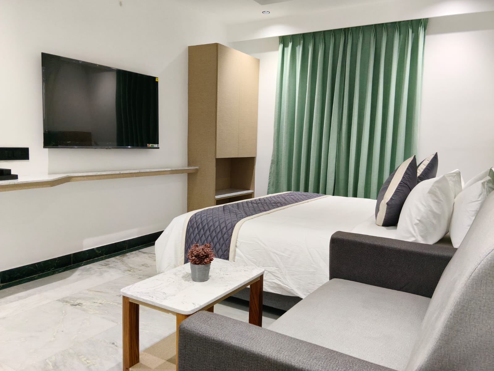 Hotel Niyathi