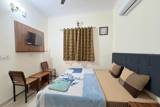 Hotel City Hut