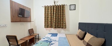 Hotel City Hut
