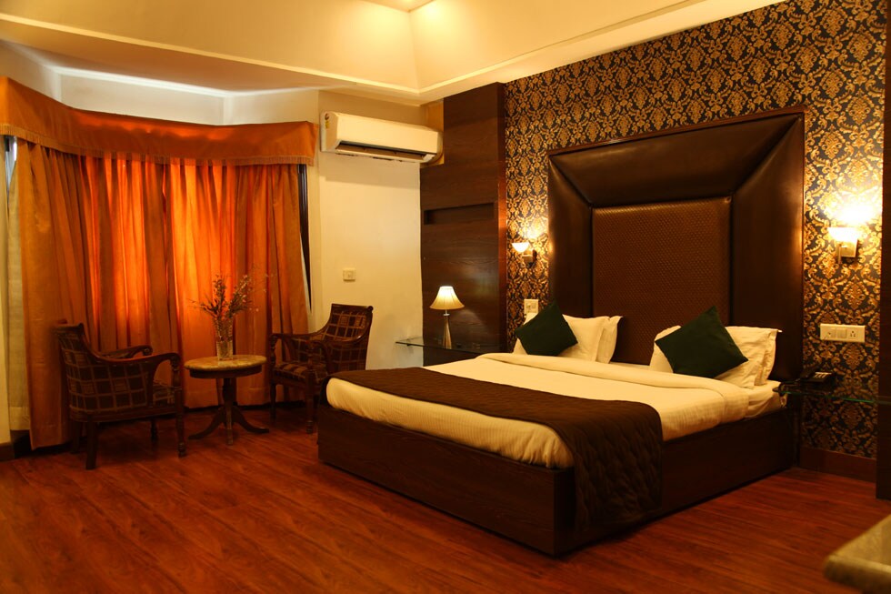 Jalandhar Shangrila Hotel