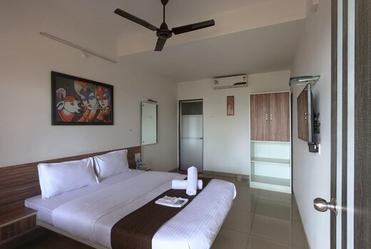 Nature Nest Valley Resort