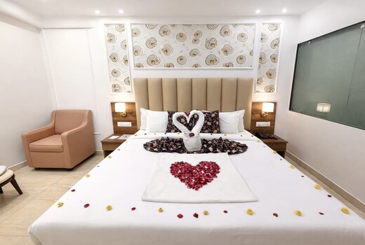 Hotel Kartik Palace