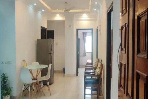 Apartment with minimalist decor