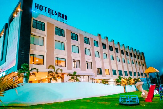 Hotel Chandralok