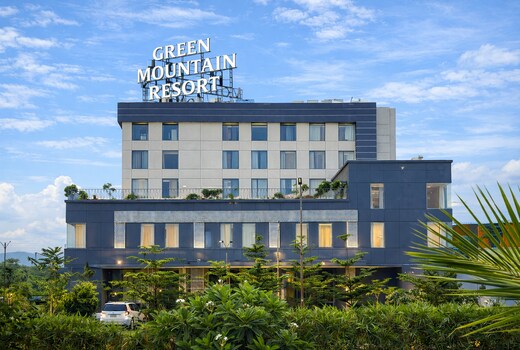 GREEN MOUNTAIN RESORT