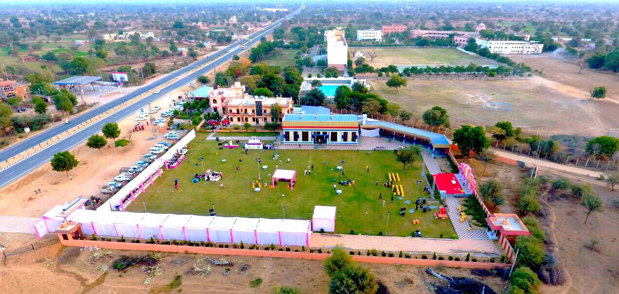 Hotel Aashish Resort, Laxmangarh