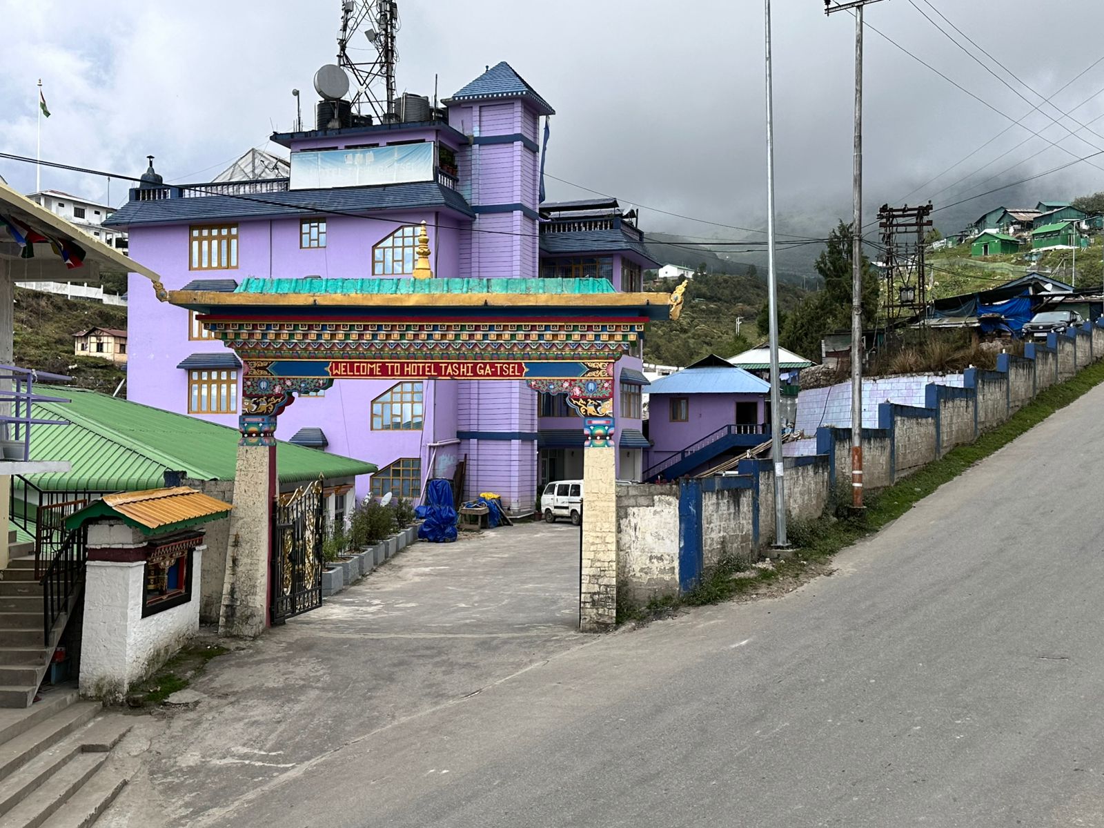 Tashi Ga-tsel