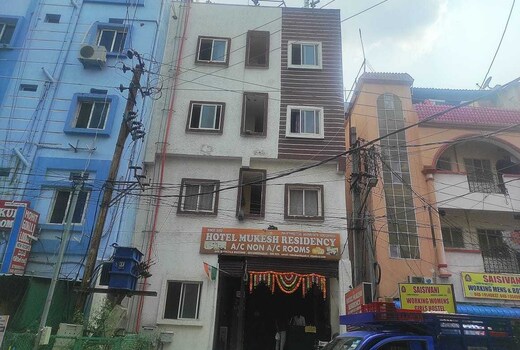 Hotel O Mukesh lodge