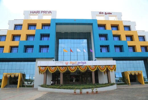 Hotel Haripriya
