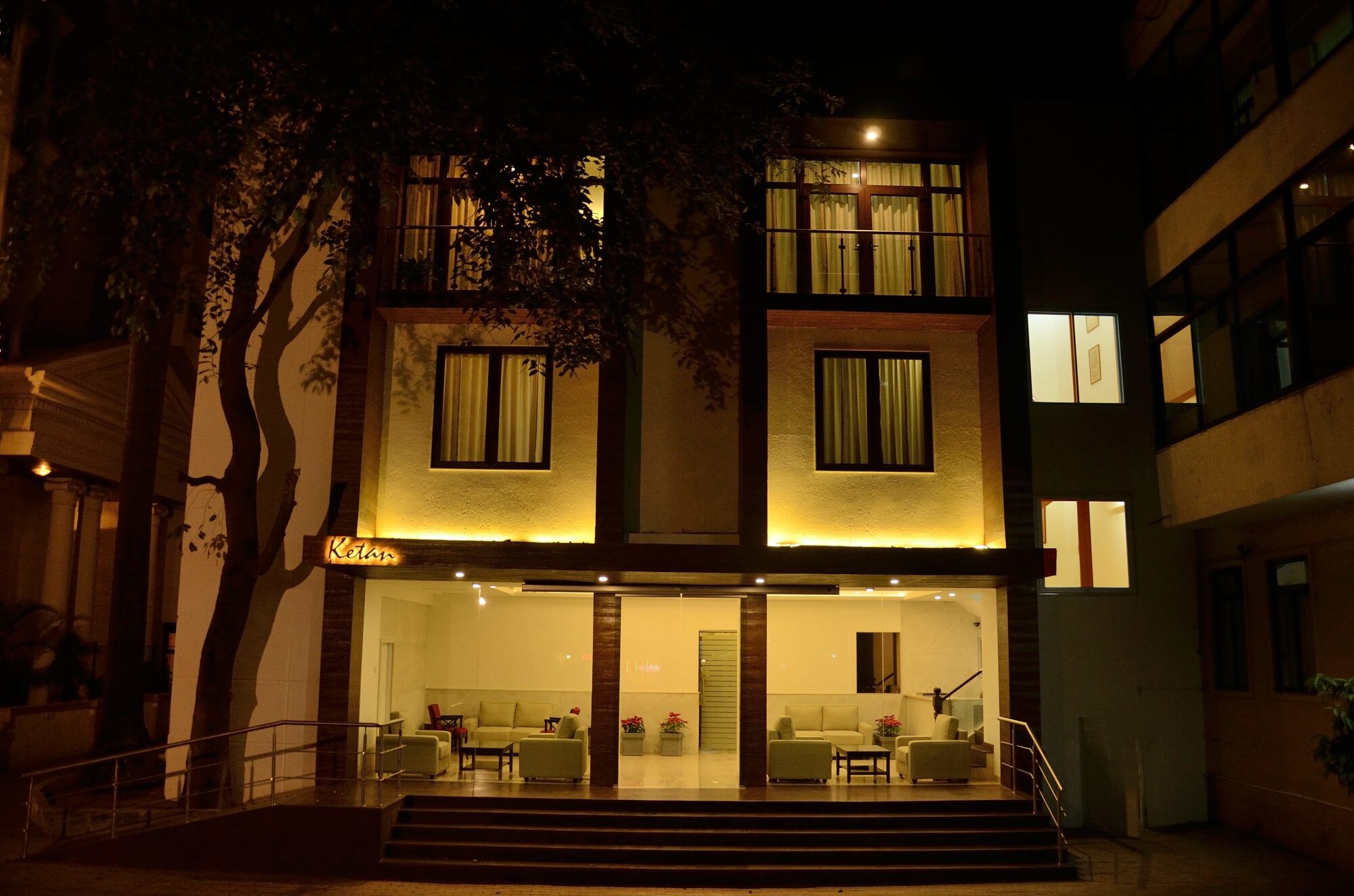 Ketan Hotel