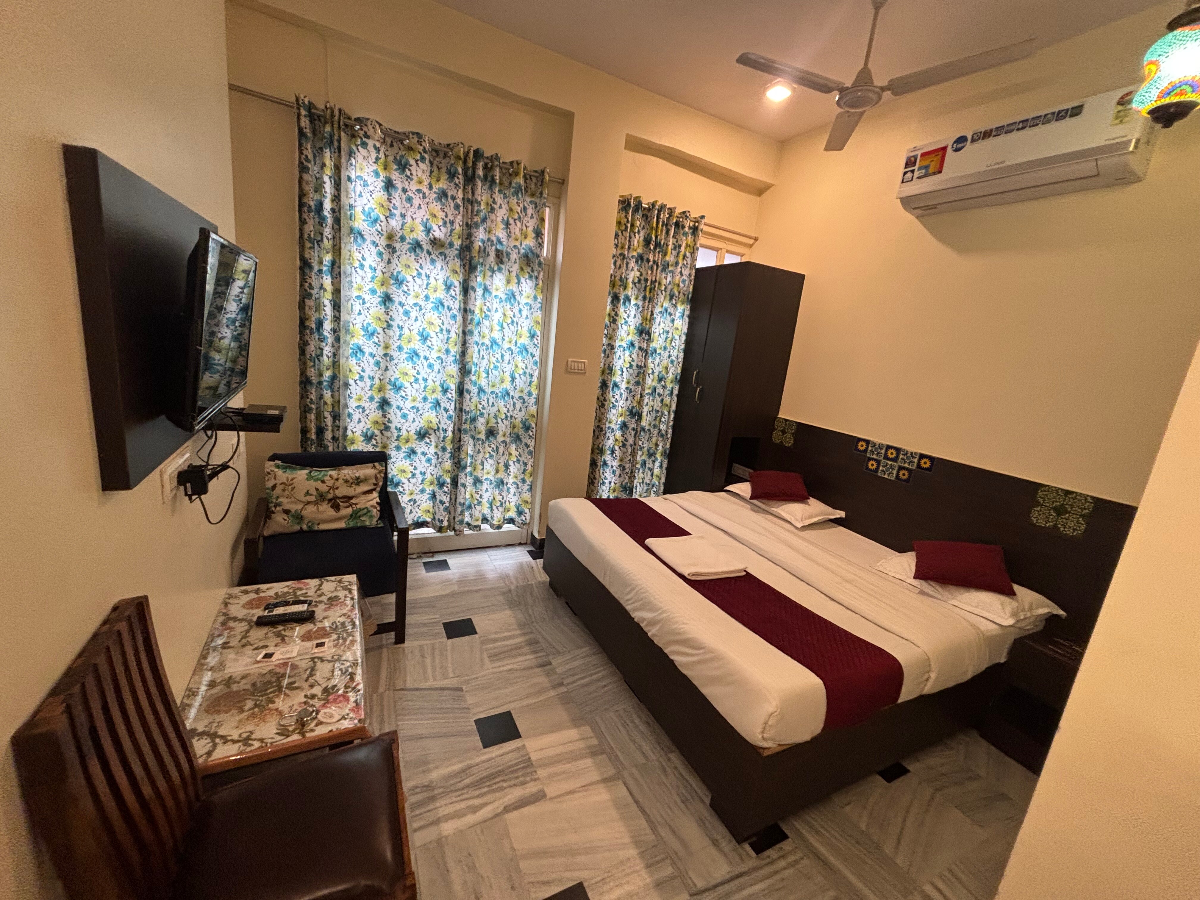 Hotel City Home - A Heritage Hotel