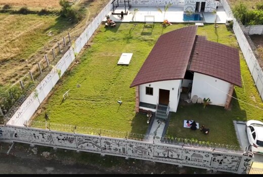 WARLI WATER RETREAT FARMHOUSE 201 LOWENNA