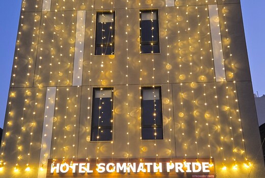 Hotel Somnath Pride